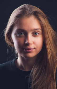 Анна Андрусенко (Лиза Виноградова)