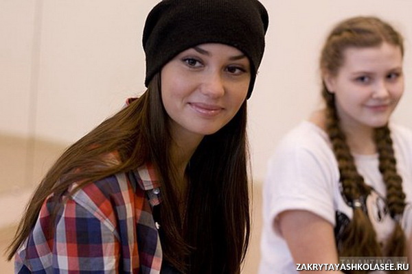 Агата Муцениеце - Дарья Старкова